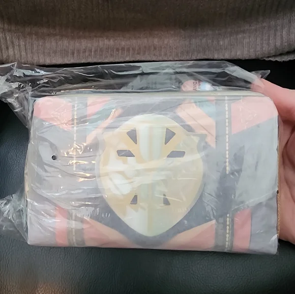 Marvel Black Panther Okoye cosplay zip wallet - Picture 5 of 7